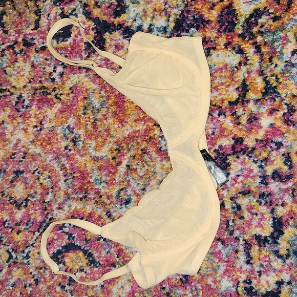 Out from under Urban outfitters unlined  underwire Bra size 34 B - Picture 1 of 10